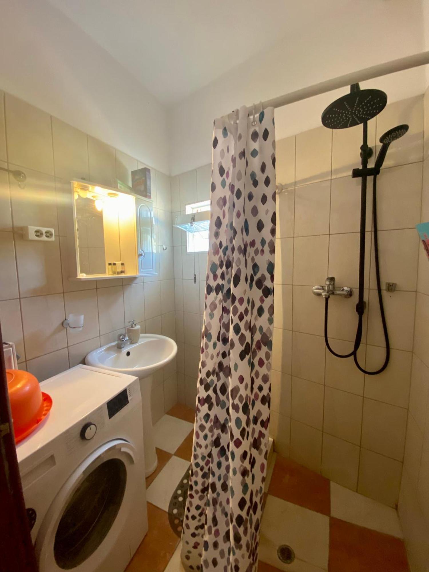 Zisis Apartments No2 كافالا المظهر الخارجي الصورة